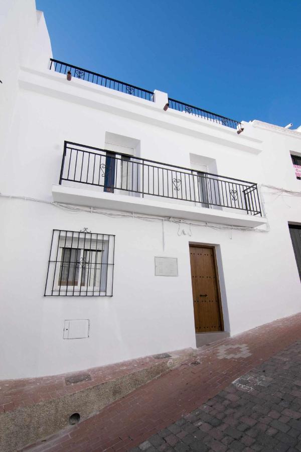 Casa Con Terraza Y Patio Privado En Salobrena Villa Exterior photo