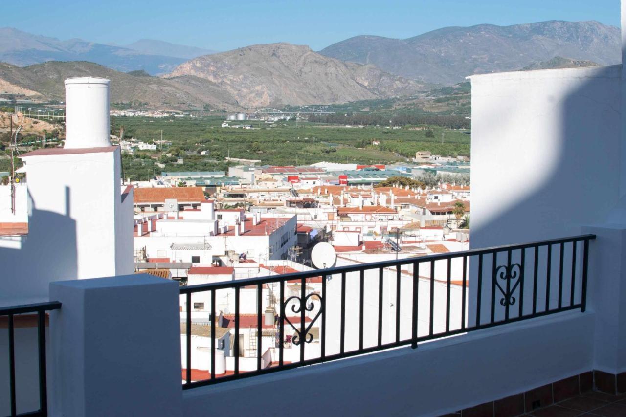 Casa Con Terraza Y Patio Privado En Salobrena Villa Exterior photo