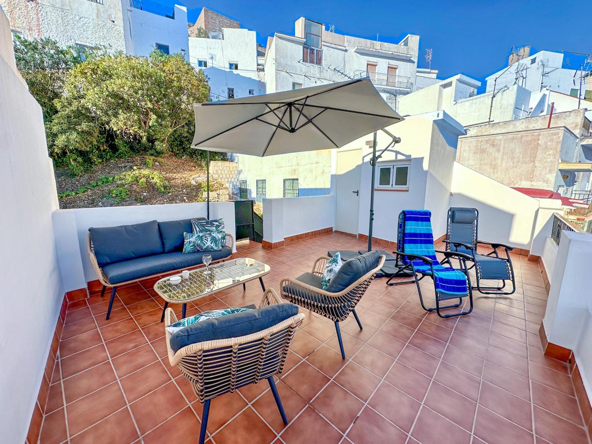 Casa Con Terraza Y Patio Privado En Salobrena Villa Exterior photo